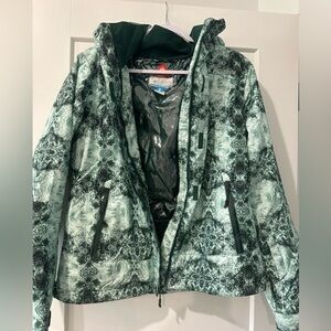 Columbia Women’s snow jacket